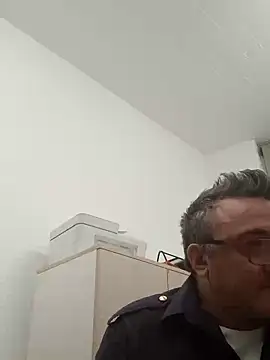 frabsx online show from December 2, 2024, 6:32 pm