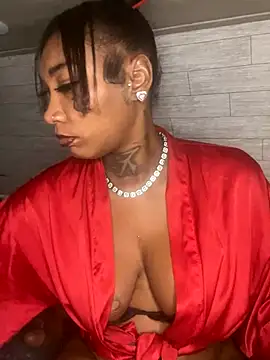 Snapshot of CUMQUEEN-XXX69 chatting on September 22, 2025, 6:43 pm CUMQUEEN-XXX69 online show from September 22, 2025, 6:43 pm