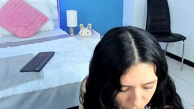 KyleRosee online show from February 6, 2025, 12:37 pm