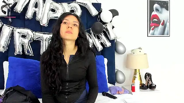 KyleRosee online show from October 16, 2025, 12:06 pm