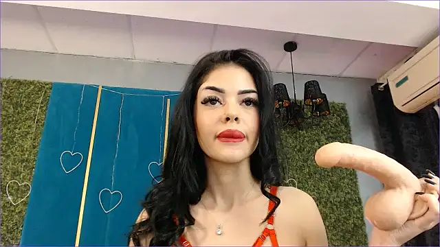 Snapshot of MolyStone chatting on December 20, 2024, 6:08 am MolyStone online show from December 20, 2024, 6:08 am