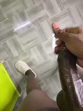 Bigcock 254 online show from November 16, 2025, 7:52 pm