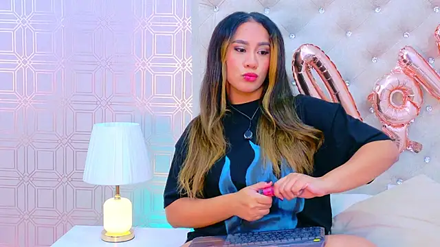 Sara Desire online show from February 8, 2026, 12:19 pm