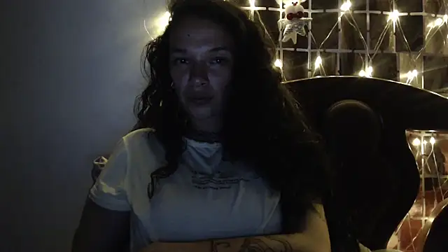 Snapshot of rebekka_simpson chatting on December 25, 2024, 11:31 pm rebekka simpson online show from December 25, 2024, 11:31 pm