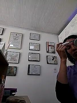 rebekka simpson online show from February 10, 2026, 2:32 pm