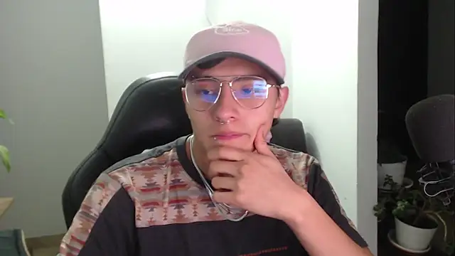 jay dimarco2 online show from January 5, 2026, 11:08 pm