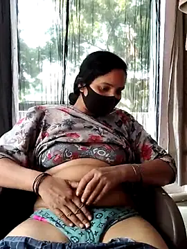 Snapshot of Hot-rubina chatting on February 11, 2025, 9:09 am Hot-rubina online show from February 11, 2025, 9:09 am