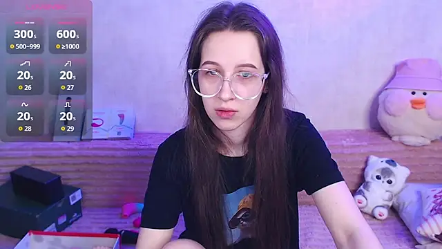 ur kitty   online show from February 20, 2026, 1:11 pm