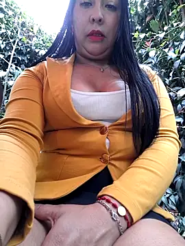 Bella keny online show from December 20, 2025, 5:42 pm