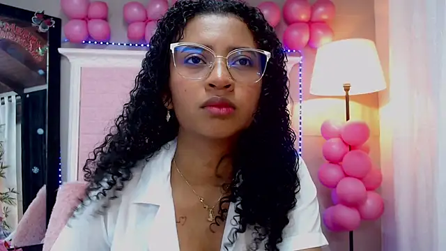 Snapshot of JessyZoe chatting on February 4, 2025, 11:27 am JessyZoe online show from February 4, 2025, 11:27 am