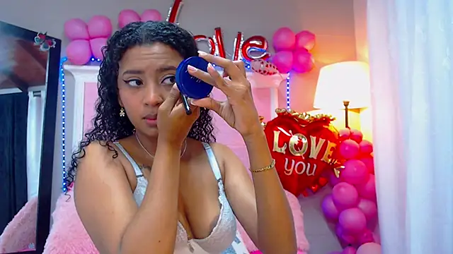 Snapshot of JessyZoe chatting on February 25, 2025, 1:39 pm JessyZoe online show from February 25, 2025, 1:39 pm