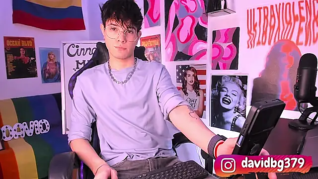 cinnamon boyxxx online show from March 6, 2025, 12:54 am