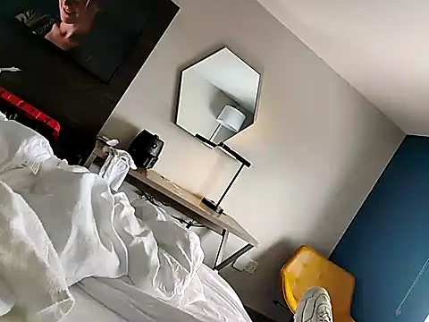 eatmywhiteass online show from March 19, 2025, 6:55 pm