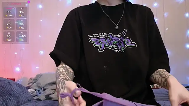 Snapshot of christy_memeow chatting on February 23, 2025, 5:39 pm christy memeow online show from February 23, 2025, 5:39 pm