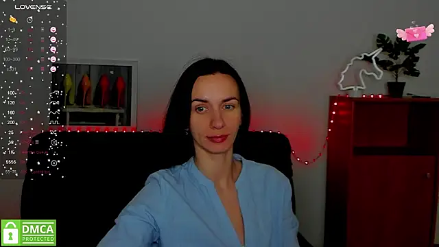 annakillianox online show from February 7, 2025, 12:28 pm