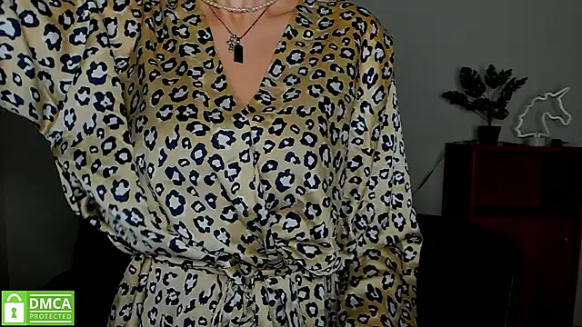 annakillianox online show from November 9, 2025, 6:23 am