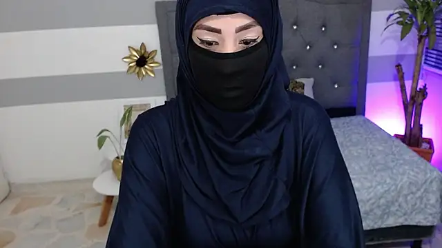 Snapshot of Jalima_sabag chatting on December 20, 2024, 7:39 pm Jalima sabag online show from December 20, 2024, 7:39 pm