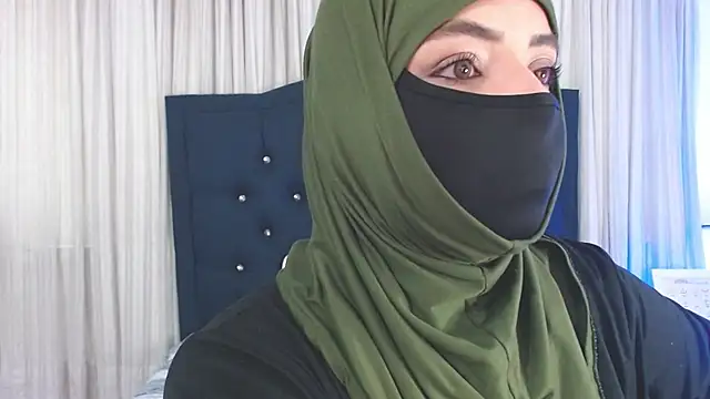 Uzra hayed online show from January 24, 2025, 7:49 pm