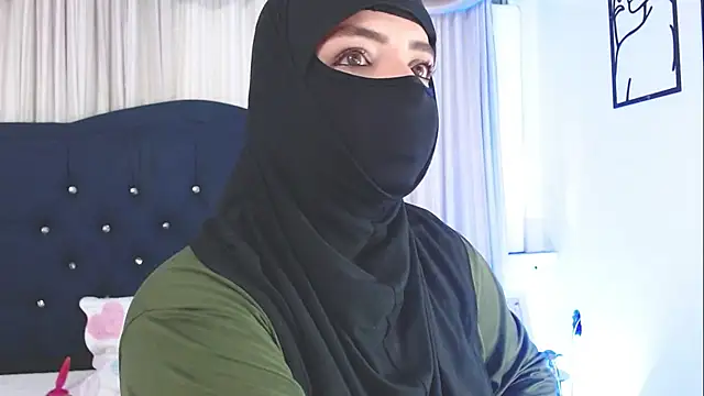 Uzra hayed online show from February 27, 2025, 7:26 pm