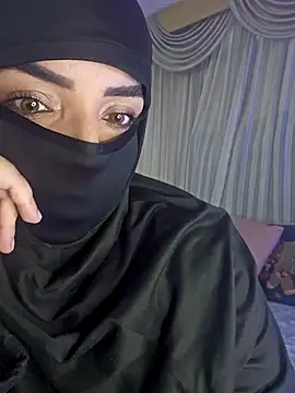 Uzra hayed online show from October 7, 2025, 7:55 pm