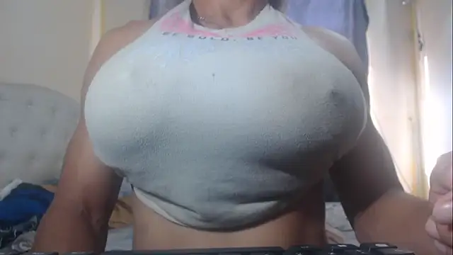 DanielaMuscleTS online show from January 9, 2026, 7:15 pm