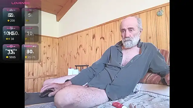 Snapshot of papifacu chatting on February 16, 2025, 5:15 pm papifacu online show from February 16, 2025, 5:15 pm