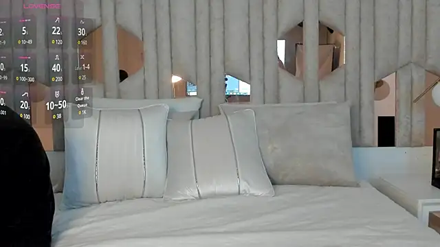 1m valery online show from March 11, 2025, 3:45 pm