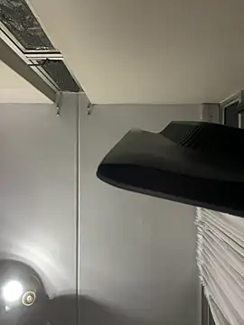 Snapshot of jaytee198610 chatting on February 25, 2026, 6:17 pm jaytee198610 online show from February 25, 2026, 6:17 pm