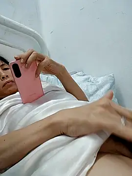 Snapshot of Hana_67 chatting on October 24, 2025, 1:13 am Hana 67 online show from October 24, 2025, 1:13 am