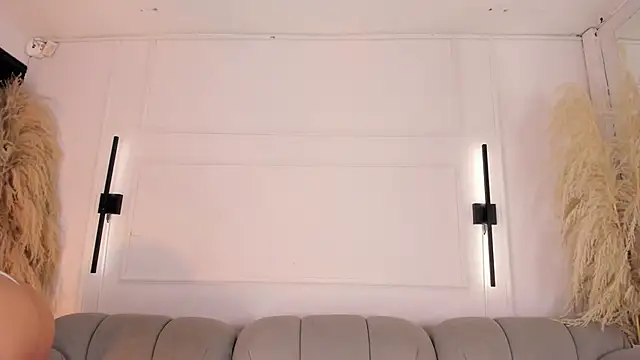 AliceHanz online show from April 2, 2026, 12:19 am