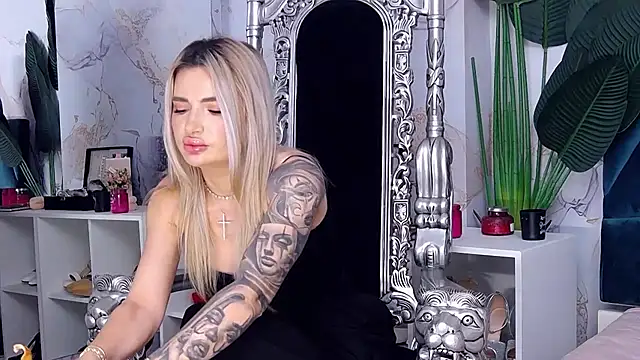 NightshadeIris online show from March 22, 2026, 2:09 pm