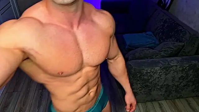 Hasan Muscle  online show from February 19, 2025, 9:03 pm