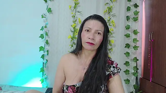 cattaleya1476 online show from June 16, 2026, 4:20 pm