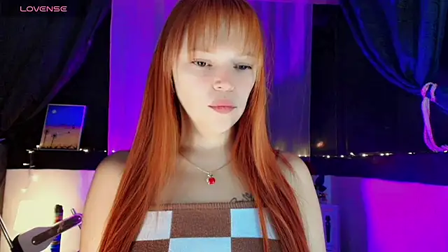 Snapshot of mariana_scott__ chatting on May 5, 2026, 11:35 pm mariana scott online show from May 5, 2026, 11:35 pm