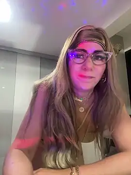 LARIANA RIVERA23 online show from February 5, 2025, 6:46 am