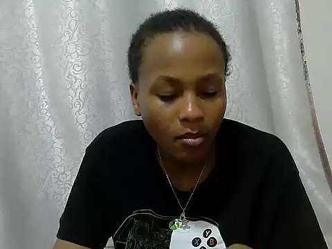 Snapshot of tinabestdoll chatting on September 13, 2025, 8:19 pm tinabestdoll online show from September 13, 2025, 8:19 pm