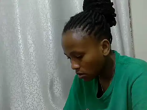 Snapshot of tinabestdoll chatting on September 29, 2025, 11:20 pm tinabestdoll online show from September 29, 2025, 11:20 pm