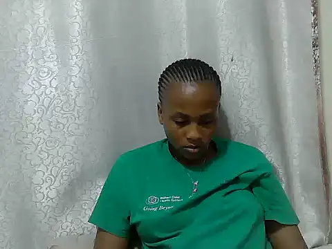 Snapshot of tinabestdoll chatting on October 11, 2025, 3:21 pm tinabestdoll online show from October 11, 2025, 3:21 pm