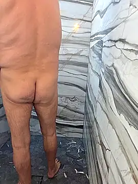 theclubist111 online show from February 13, 2026, 2:24 pm