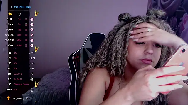 Snapshot of _Just_a_queen_3 chatting on January 24, 2025, 9:47 pm Just a queen 3 online show from January 24, 2025, 9:47 pm