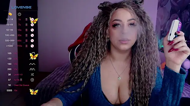 Snapshot of _Just_a_queen_3 chatting on February 1, 2025, 11:54 am Just a queen 3 online show from February 1, 2025, 11:54 am