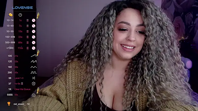 Snapshot of _Just_a_queen_3 chatting on February 13, 2025, 5:54 pm Just a queen 3 online show from February 13, 2025, 5:54 pm