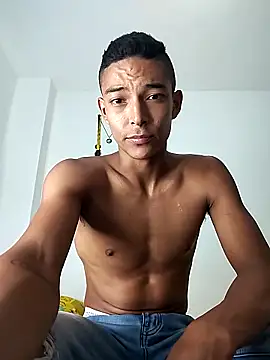 Snapshot of Demiansteven2 chatting on December 3, 2025, 3:54 pm Demiansteven2 online show from December 3, 2025, 3:54 pm