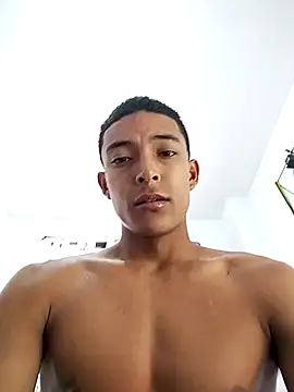 Snapshot of Demiansteven2 chatting on February 9, 2026, 5:17 pm Demiansteven2 online show from February 9, 2026, 5:17 pm