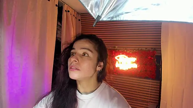 rosse 2504 online show from December 5, 2025, 5:20 pm