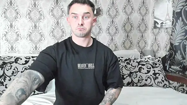 Jonmusclemaster online show from January 28, 2025, 8:36 pm