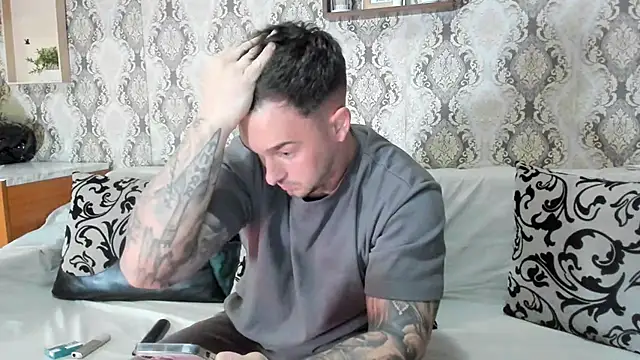 Jonmusclemaster online show from February 19, 2025, 8:20 pm