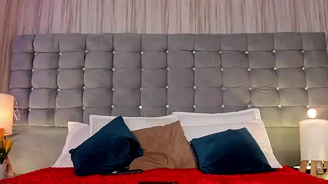 Snapshot of Poacahontasfg chatting on November 17, 2025, 3:56 am Poacahontasfg online show from November 17, 2025, 3:56 am