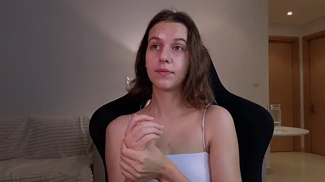 Snapshot of VanessaBayer2 chatting on December 20, 2024, 10:11 pm VanessaBayer2 online show from December 20, 2024, 10:11 pm