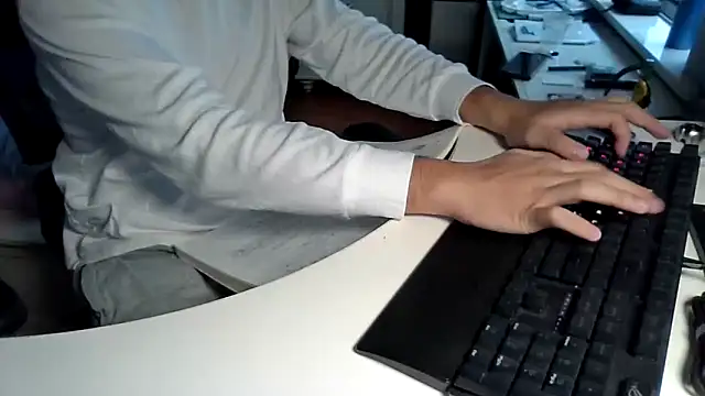 big-pig online show from November 17, 2025, 12:49 am